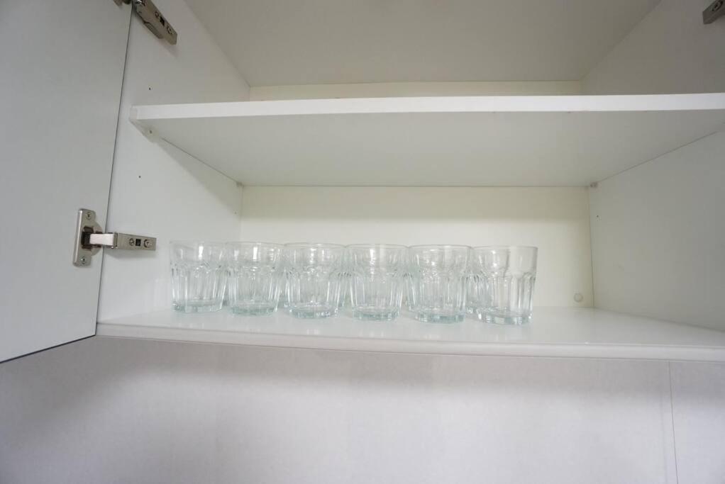 Apartment House Mebius Namba 301 *